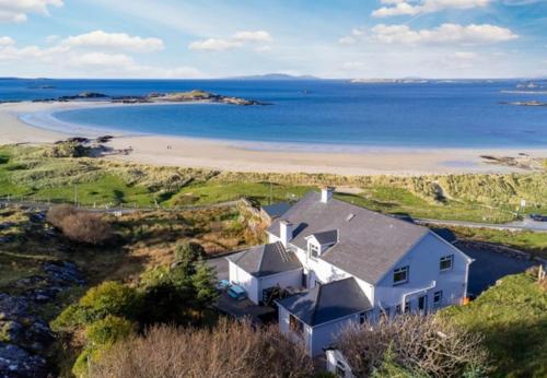 Glassillaun Beach House — 4-Star Luxury Hotel in Gaillimh, Republic of Ireland