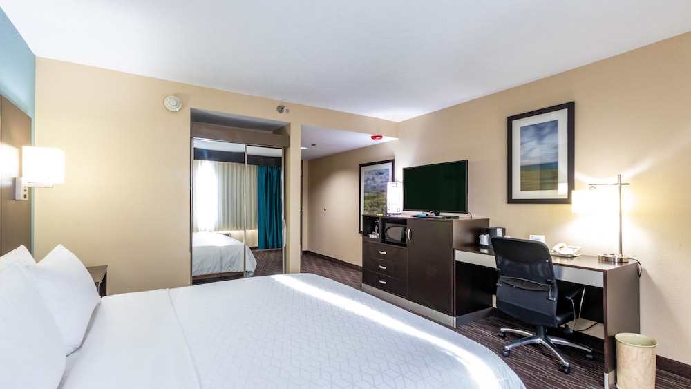 Holiday Inn Express Boise University Area by IHG - photo 21
