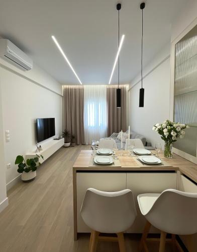 Aurora apartment in the Heart of Athens — 4-Star Luxury Hotel in Athens, Greece