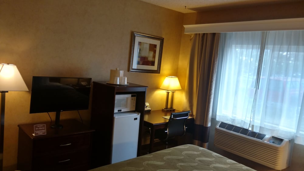 Quality Inn Denver Northeast Brighton - photo 26