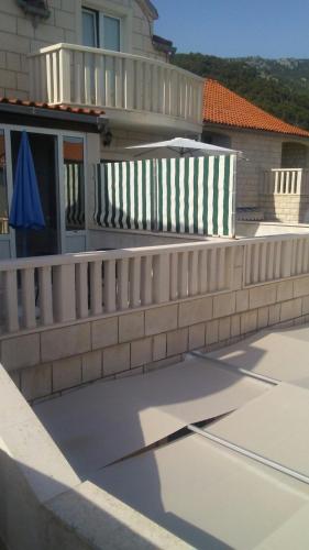 Sea view room — Bol — photo 4