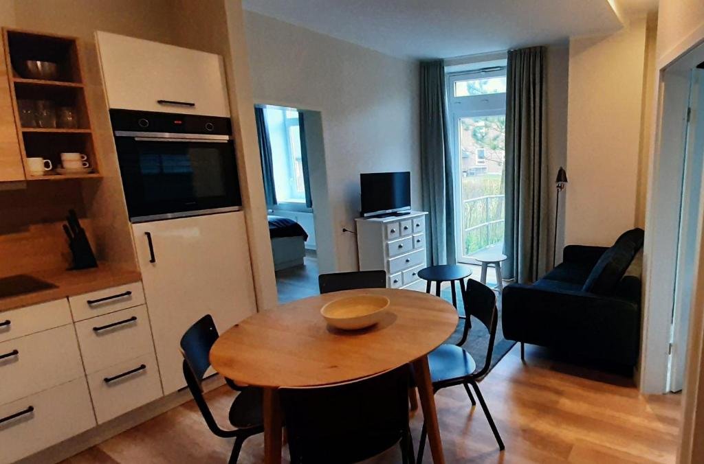 Steger Hüs Wohnung 04 — 4-Star Luxury Hotel in Sylt-Ost, Germany