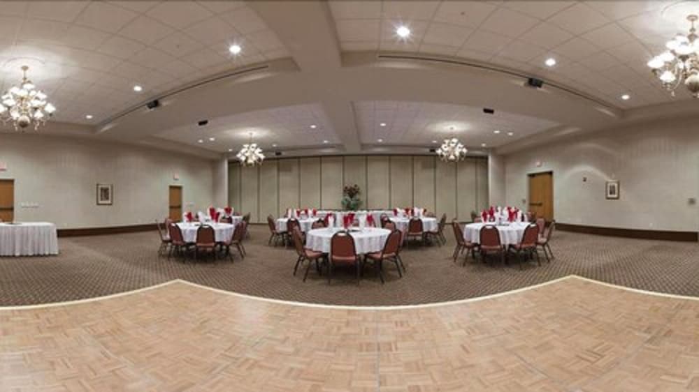 Baymont by Wyndham Belen NM - photo 14