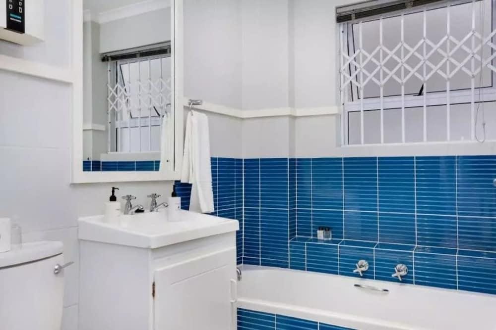 Sutton Place 57 — 4-Star Luxury Hotel in Cape Town, South Africa