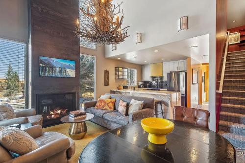 Three Kings #56 - carbon neutral hotel in Bridgeport