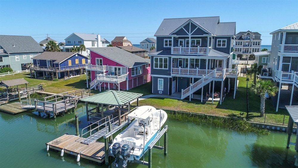 Channel Marker in Murrells Inlet, United States
