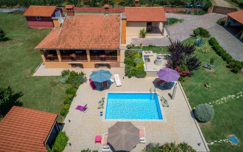 Hacienda RoseMary — hotel near Pula Airport