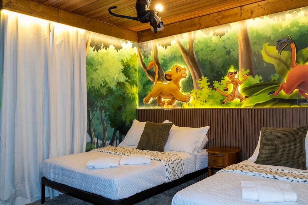 Ultimate Luxury Retreat star Wars Game Room More - photo 57
