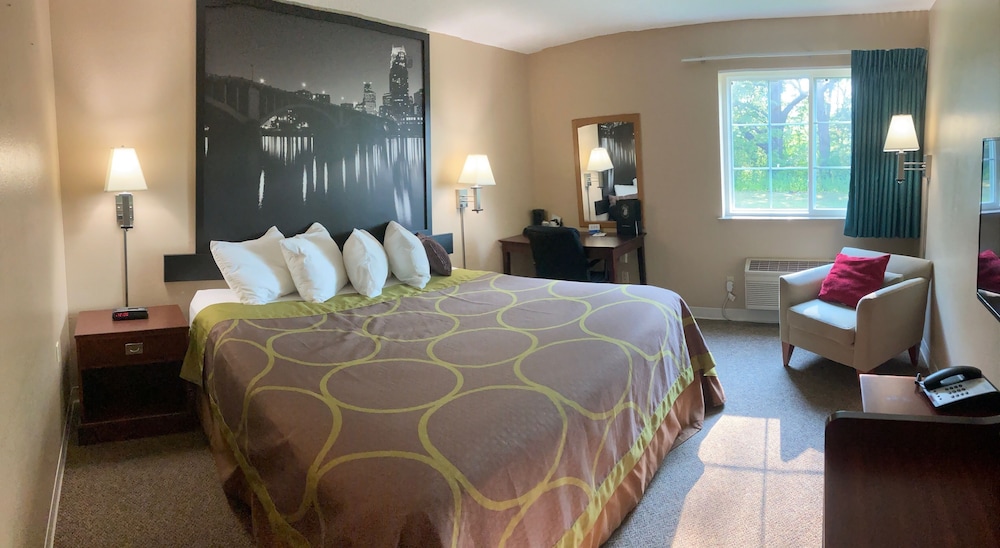Super 8 by Wyndham Chisago City - photo 20