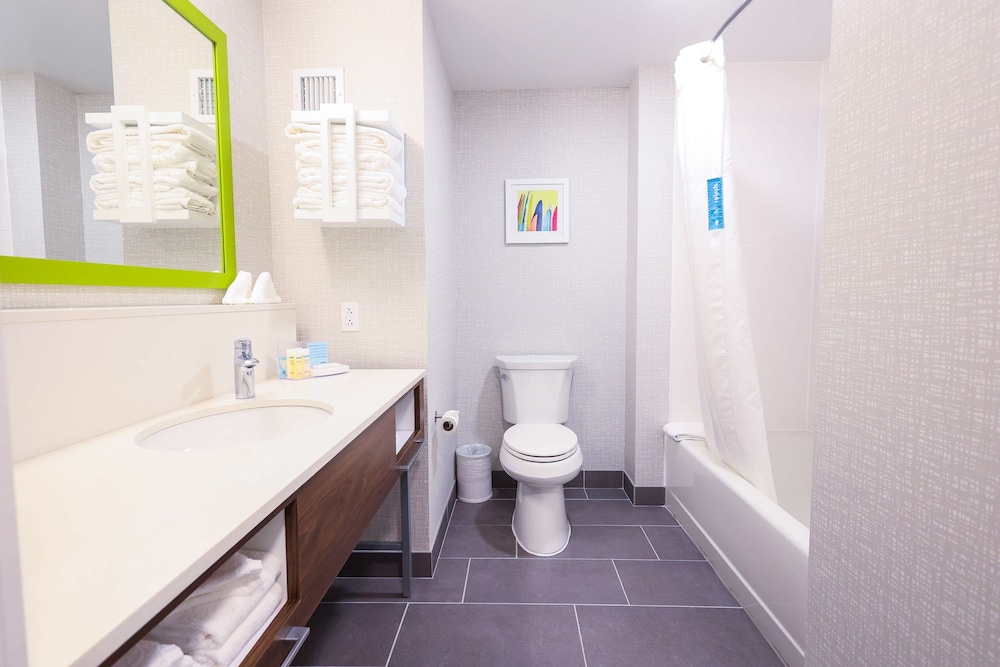 Hampton Inn Rehoboth Beach - photo 49