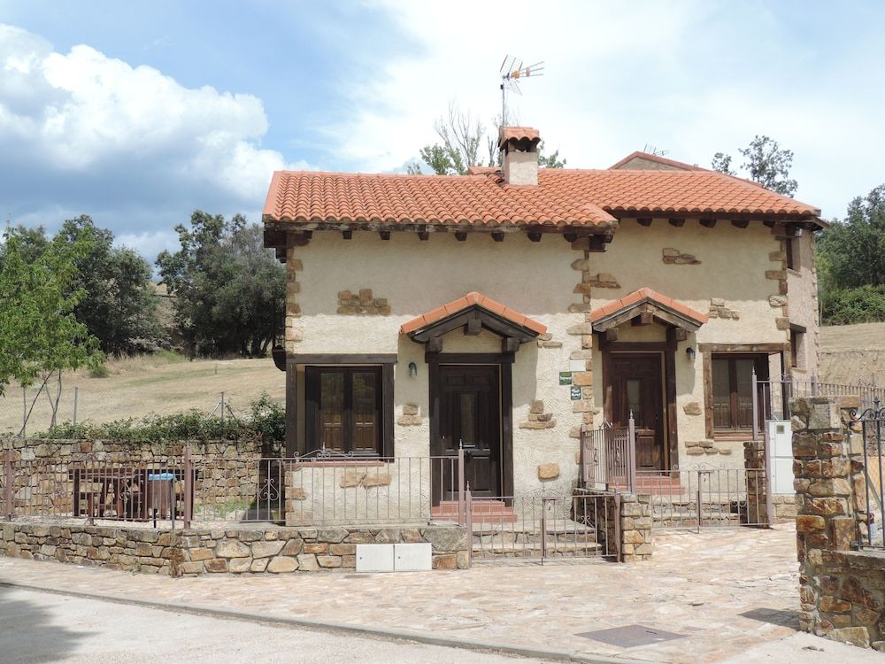 Las Casitas de Braojos — Braojos — photo 4