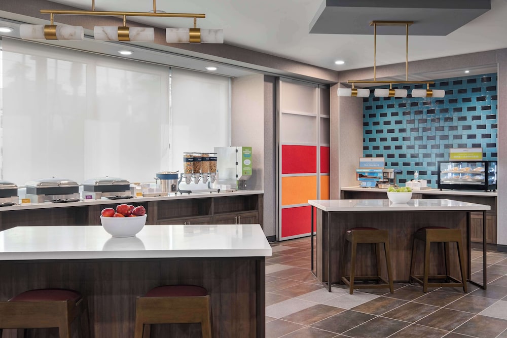 Home2 Suites BY Hilton Phoenix Midtown - photo 12