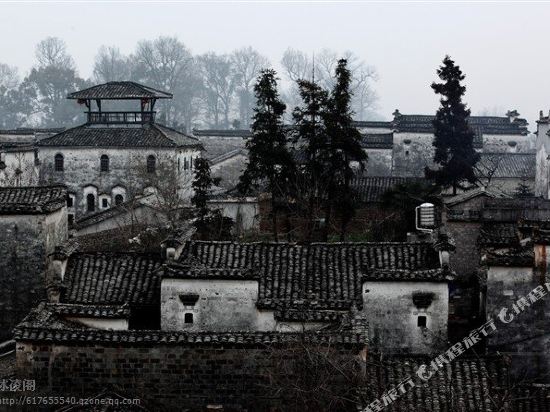 Ice hotel in Huangshan, People's Republic of China