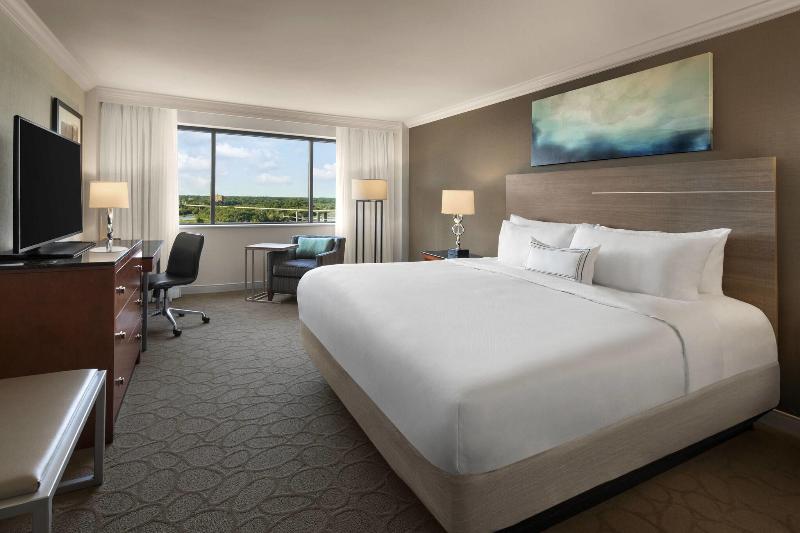 Delta Hotels by Marriott Richmond Downtown - photo 52