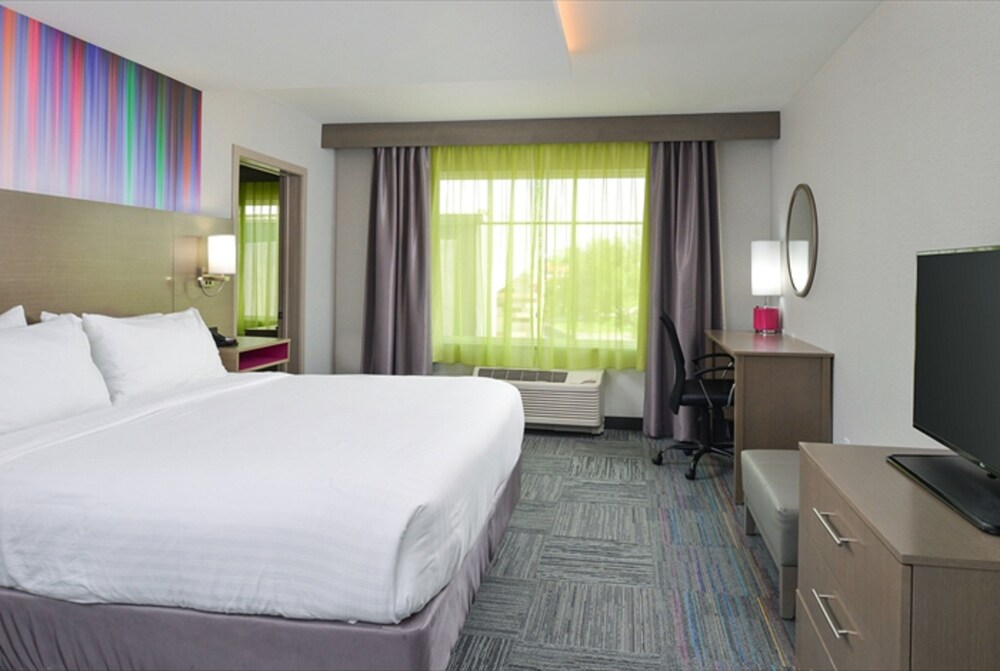 Holiday Inn Express & Suites Shippensburg by IHG - photo 33