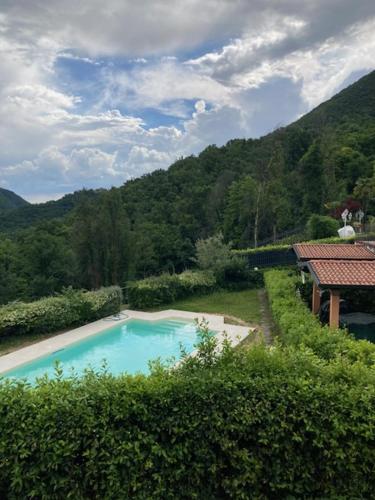 Casa Bosco Verde — 4-Star Luxury Hotel in Villanuova Sul Clisi, Italy