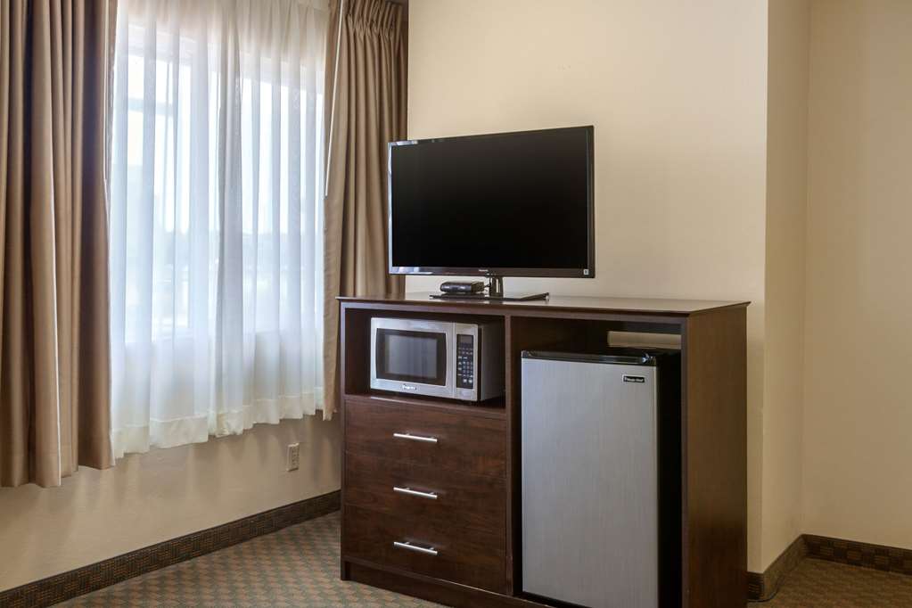 Quality Inn Ontario - photo 16