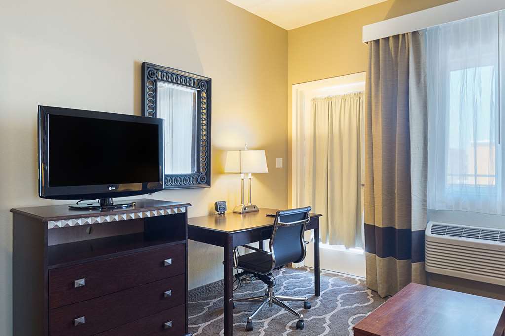 Comfort Suites Beachside - photo 21