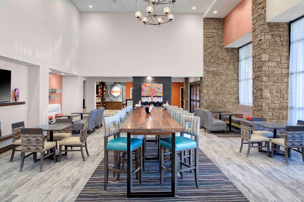 Hampton Inn & Suites Flagstaff East - photo 24