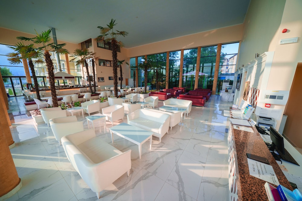 Perla Luxury — Primorsko — photo 4