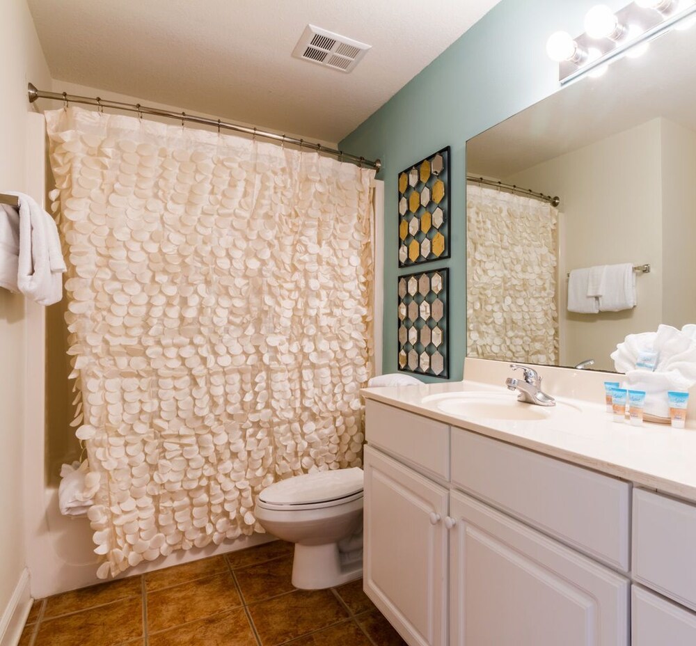 Crystal Shores by Luxury Gulf Rentals - photo 53