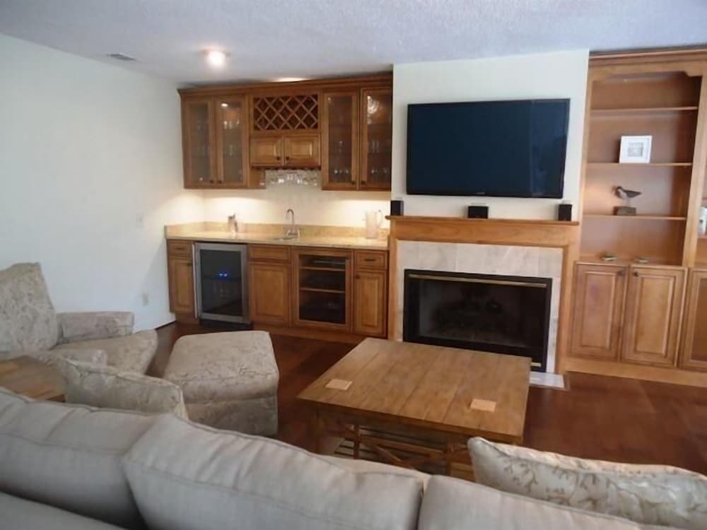 34 Baynard Park Rd. at The Sea Pines Resort - photo 15