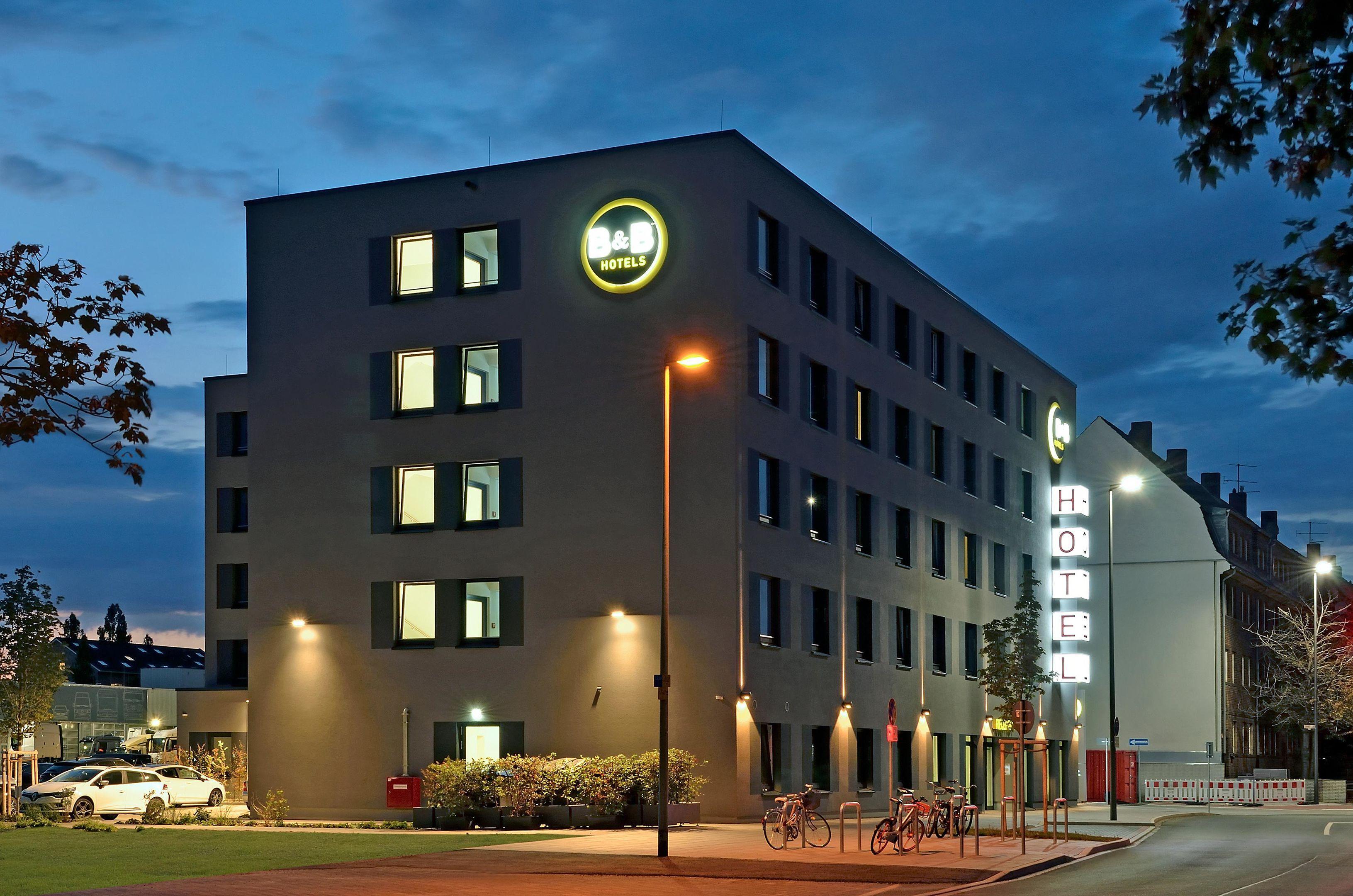 B B Hotel Neuss — Neuss