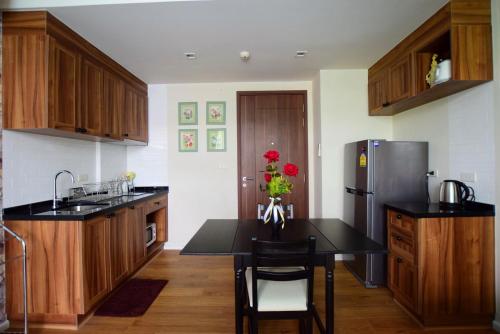 Autumn Condo — 4-Star Luxury Hotel in Hua Hin, Thailand