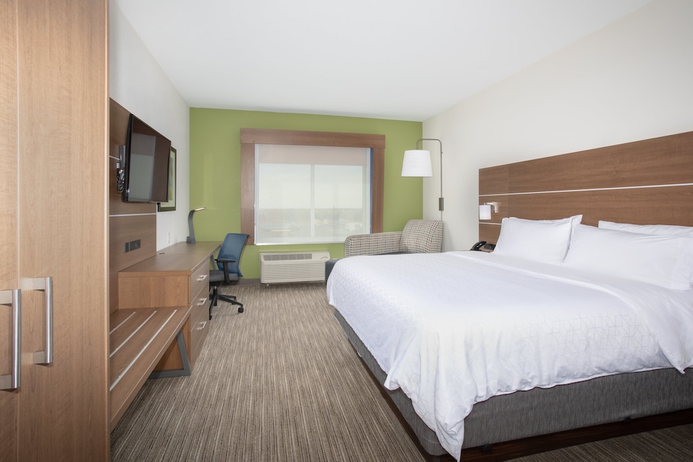 Holiday Inn Express & Suites Goodland I 70 an IHG hotel - photo 6