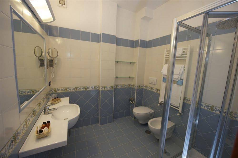 Santa Tecla Apartments — 4-Star Luxury Hotel in Maiori, Italy
