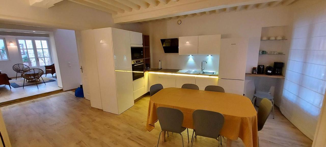 Le Patio Des Capucins in Honfleur, France