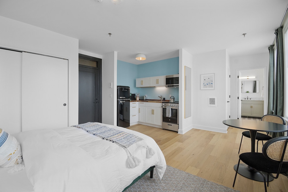 Norblad Hotel - photo 106