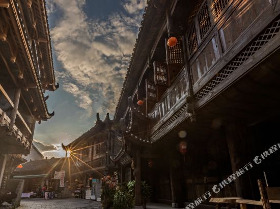 Baihe Wharf Inn in Lingxi, People's Republic of China