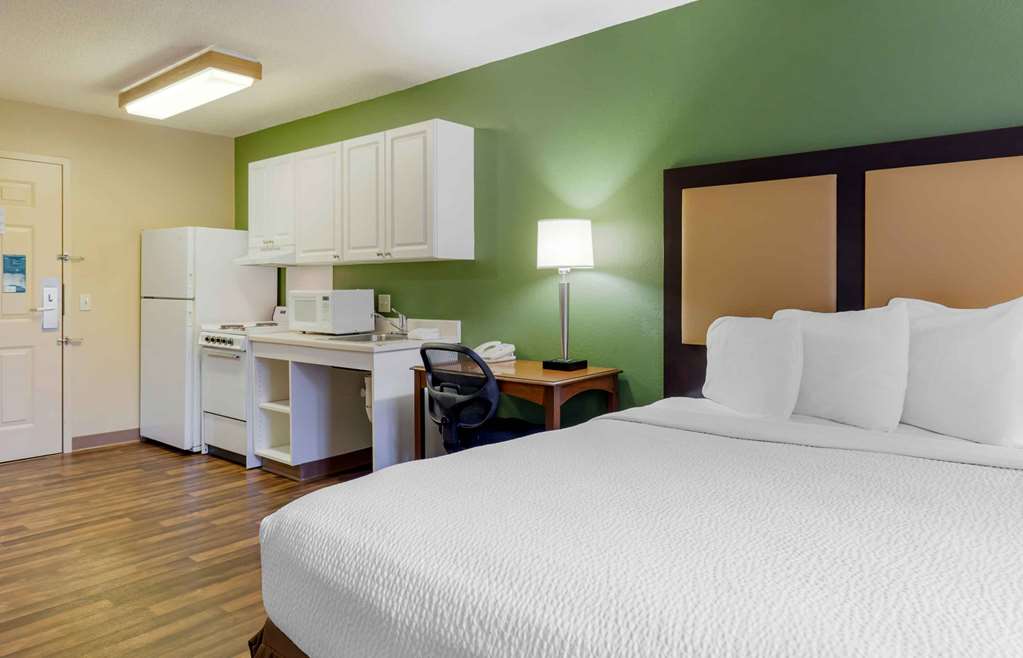 Extended Stay America Suites Fayetteville Fort Bragg - photo 8