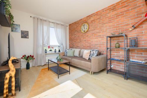 Exceptional Apartment in Warsaw with Parking by Noclegi Renters — 4-Star Luxury Hotel in Warsaw, Poland