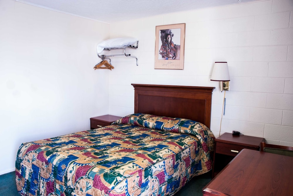 Travel Inn of La Junta - photo 5