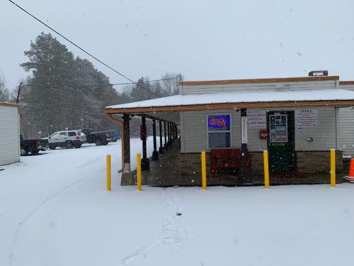 Tour Inn Motel - photo 10