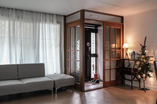 Millionbear Stay in Seoul, South Korea