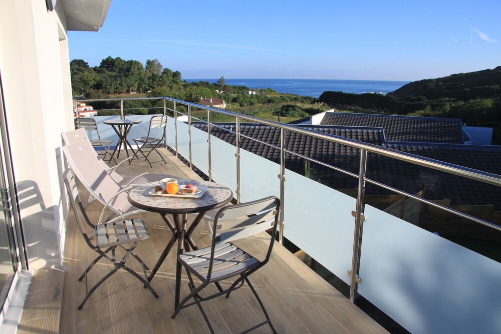 Maisons C nitz.Mayarco in Saint-Jean-De-Luz, France