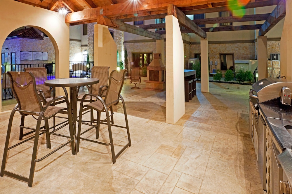Staybridge Suites DFW Airport North by IHG - photo 32