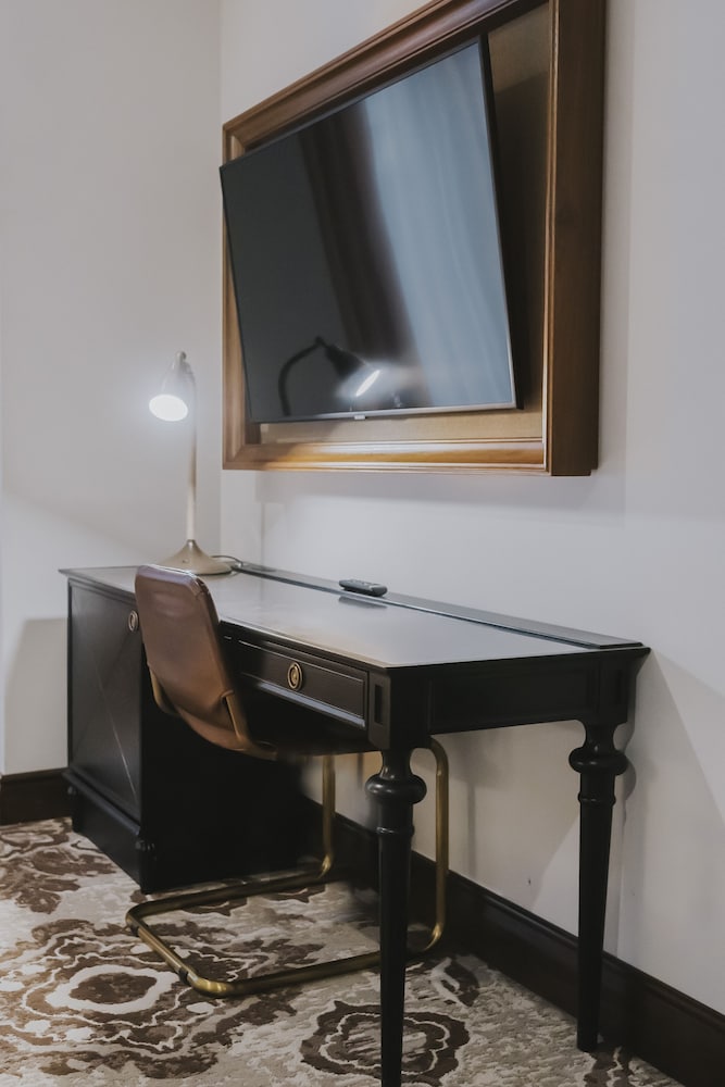 The Peregrine Omaha Downtown Curio Collection by Hilton - photo 14