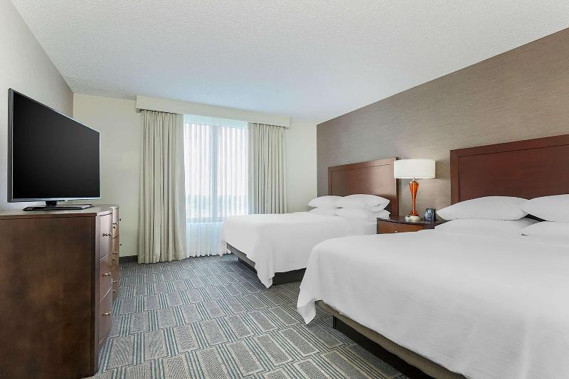 Embassy Suites by Hilton Chicago Lombard Oak Brook - photo 46