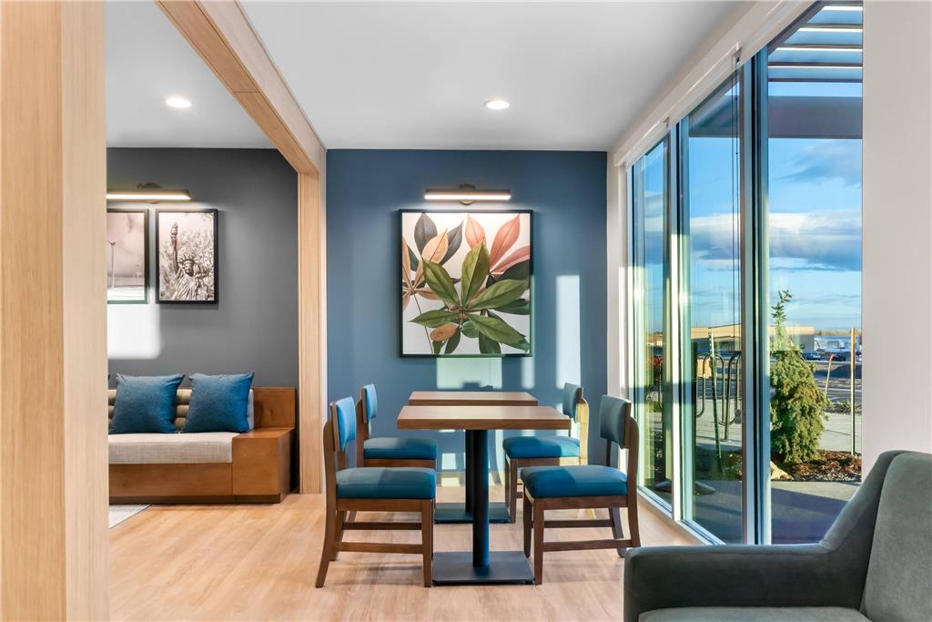 Everhome Suites Cheyenne - photo 8