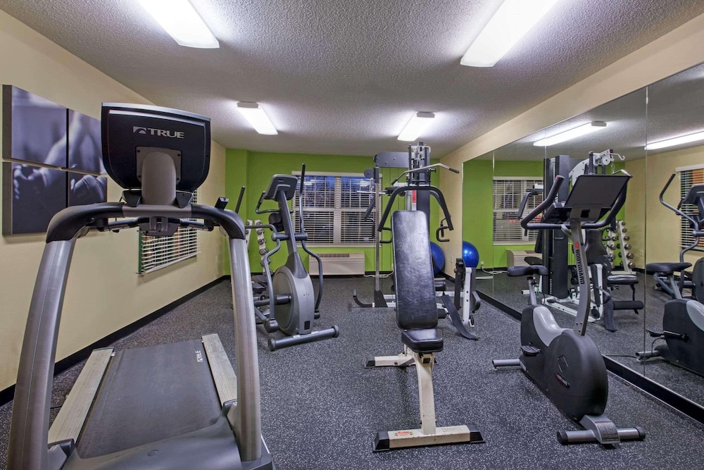 Country Inn & Suites by Radisson Mason City IA - photo 12