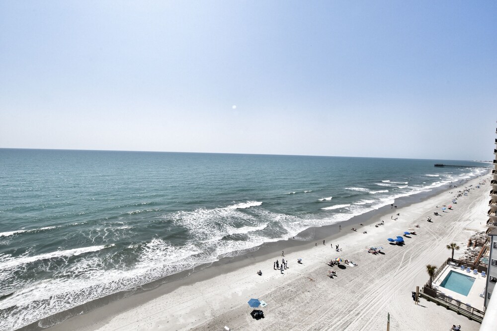 1011 Waters Edge Resort 2 Bedroom Condo by RedAwning - photo 31