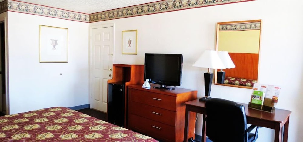 Winnie Inn Suites & RV Park - photo 8