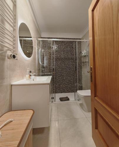 Apartamento Cristina Próximo da praia — 4-Star Luxury Hotel in Armacao De Pera, Portugal