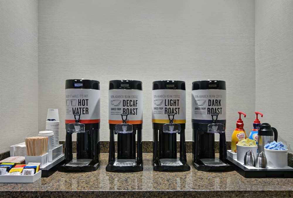 Hampton Inn Bath - photo 36