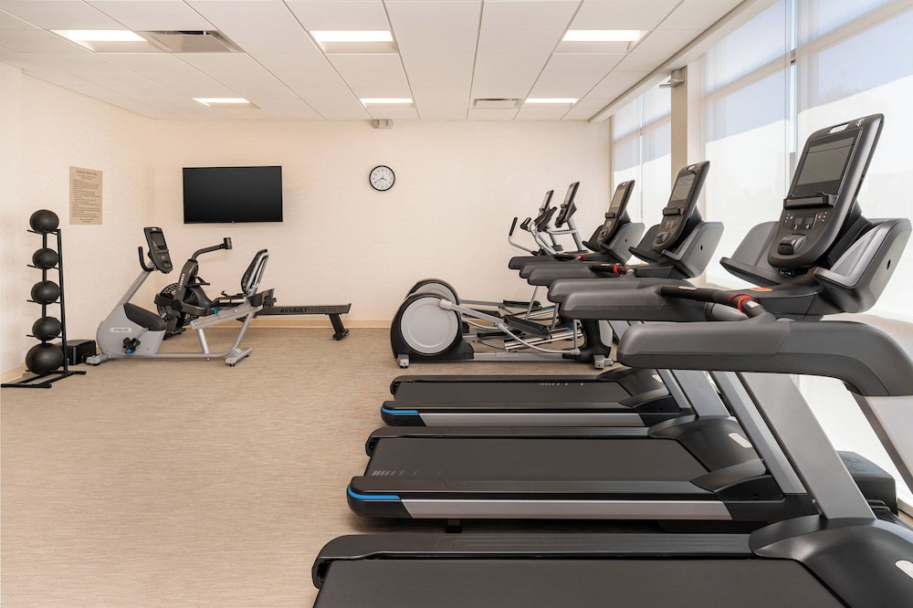 SpringHill Suites by Marriott Irvine Lake Forest - photo 17