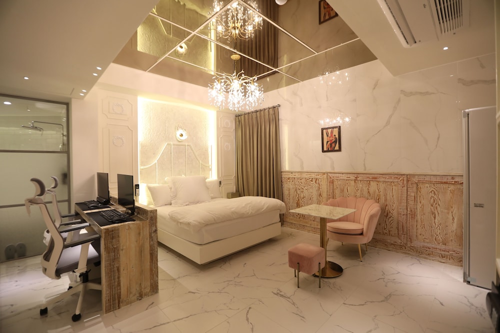 February Hotel Sungseo in Daegu, South Korea